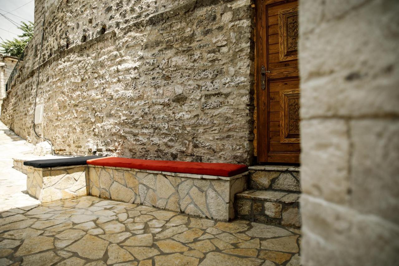 Hotel Sarajet 1821 Gjirokaster Exterior photo