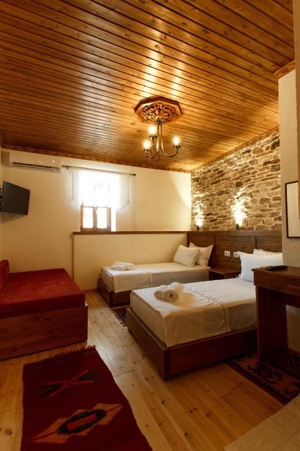 Hotel Sarajet 1821 Gjirokaster Exterior photo