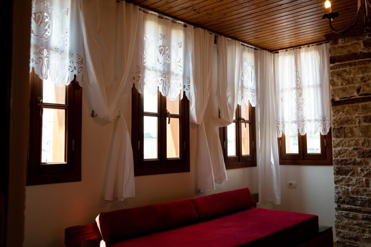 Hotel Sarajet 1821 Gjirokaster Exterior photo