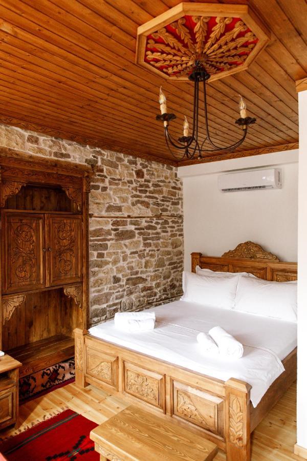 Hotel Sarajet 1821 Gjirokaster Exterior photo