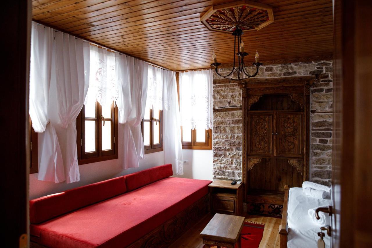 Hotel Sarajet 1821 Gjirokaster Exterior photo